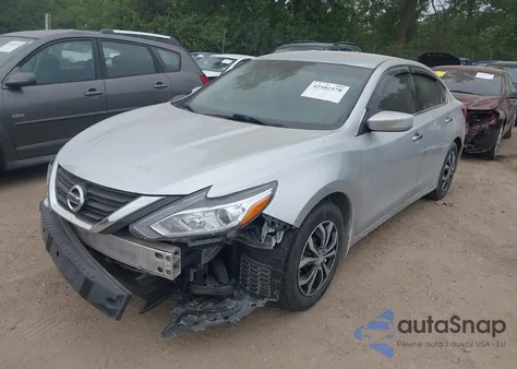 2017 Nissan Altima 2.5 S z USA, uszkodzony, nr VIN 1N4AL3AP8HC248568